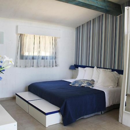 Maison D'Hotes Bleu Azur Туррет-сюр-Лу Экстерьер фото